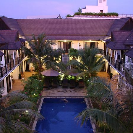 S.R Sofia Villa Hotel เสียมราฐ ภายนอก รูปภาพ