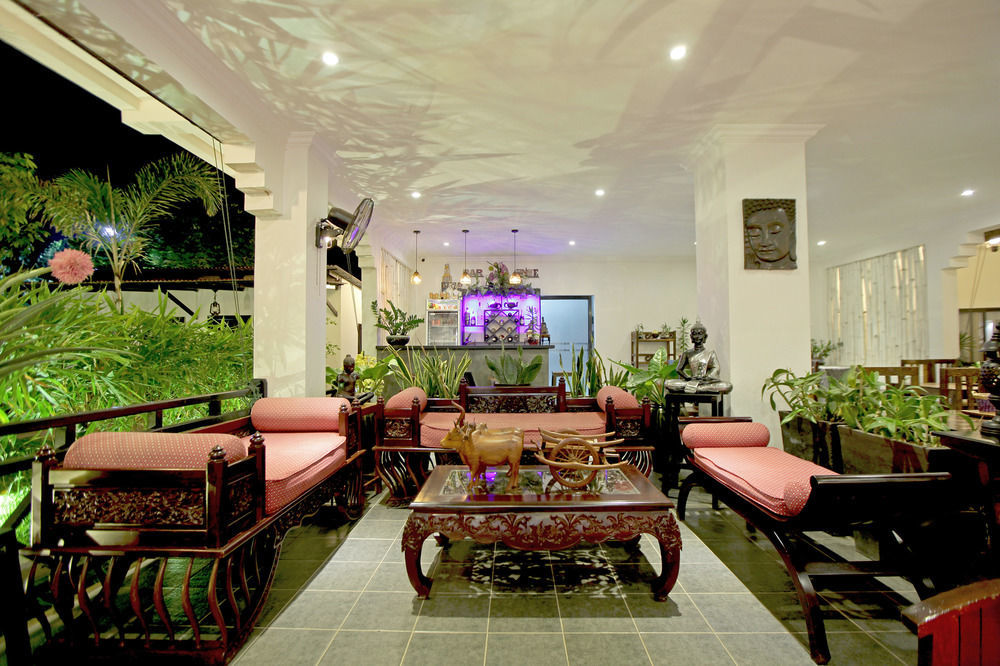 S.R Sofia Villa Hotel เสียมราฐ ภายนอก รูปภาพ