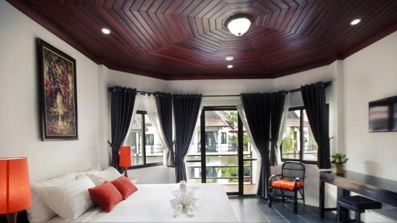 S.R Sofia Villa Hotel เสียมราฐ ภายนอก รูปภาพ
